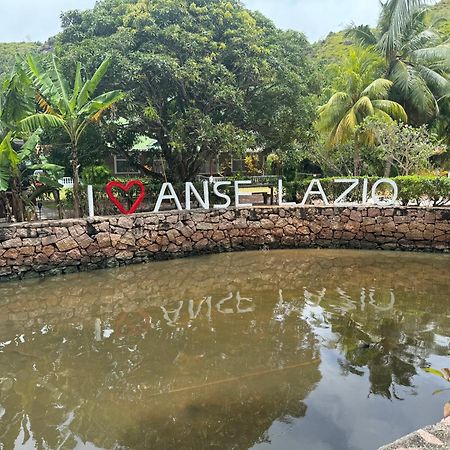 Le Chevalier Bay Pensión Anse Lazio Exterior foto